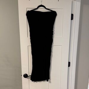 Klassy Network Strapless Black Dress